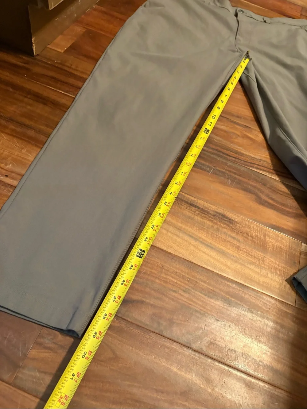 Lululemon ABC Classic Men’s Pants Khaki Beige 36  Casual Golf Chino (0789)